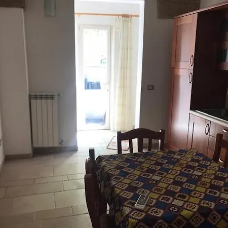 La Vecchia Casa 2 *